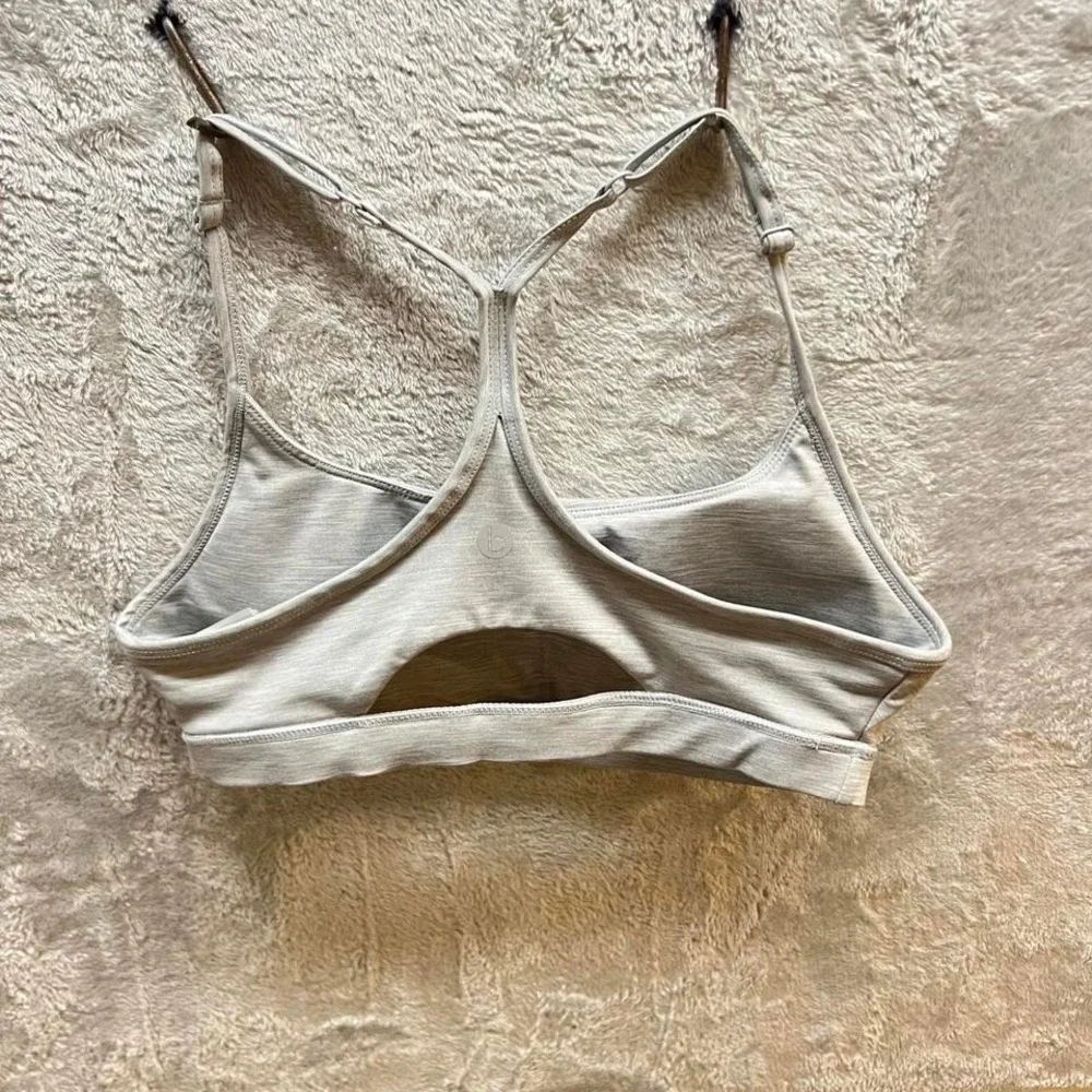 Bodi Activewear Sports Bra Racerback‎ Cutout Light Gray Size M